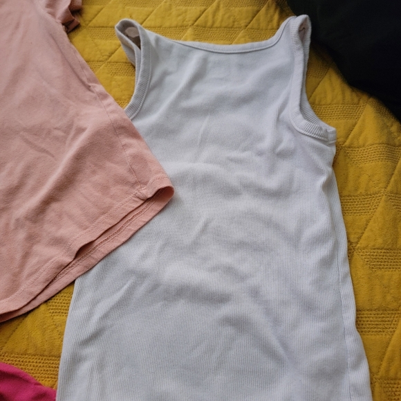 Girls t-shirts size 6 - Picture 12 of 12